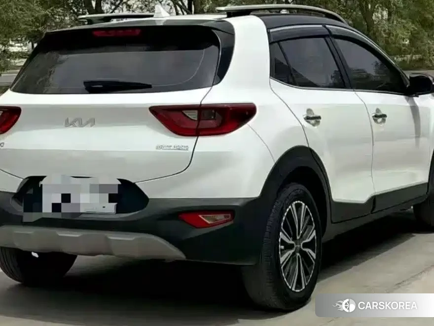 Kia KX1 2022 Белый из Китая
