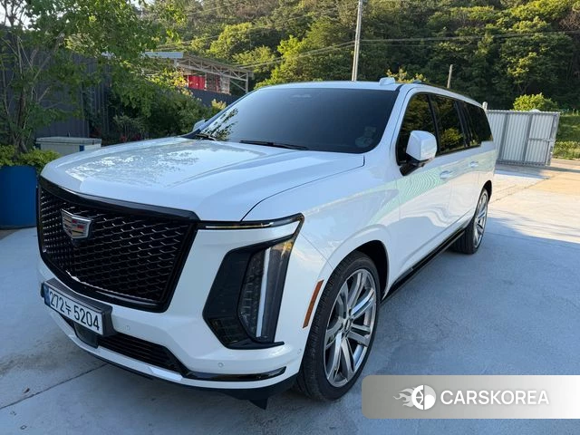 Cadillac Escalade 5th Generation 2025 Белый из Кореи