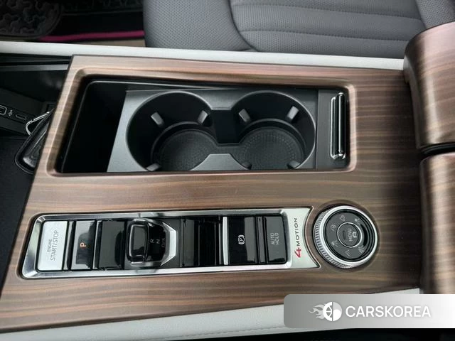 Volkswagen Tourang 2023 Черный из Китая