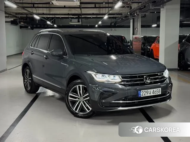 Volkswagen Tiguan second Generation 2024 Серый из Кореи