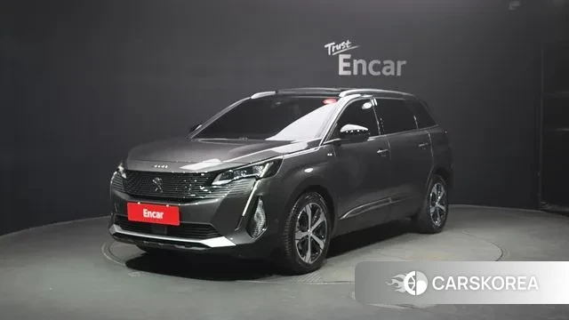Peugeot 5008 second generation 2022 Серый из Кореи