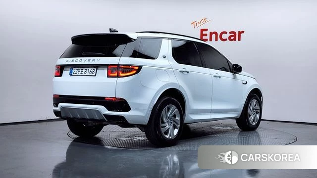 Land Rover Discovery Sports 2nd Generation 2025 Белый из Кореи