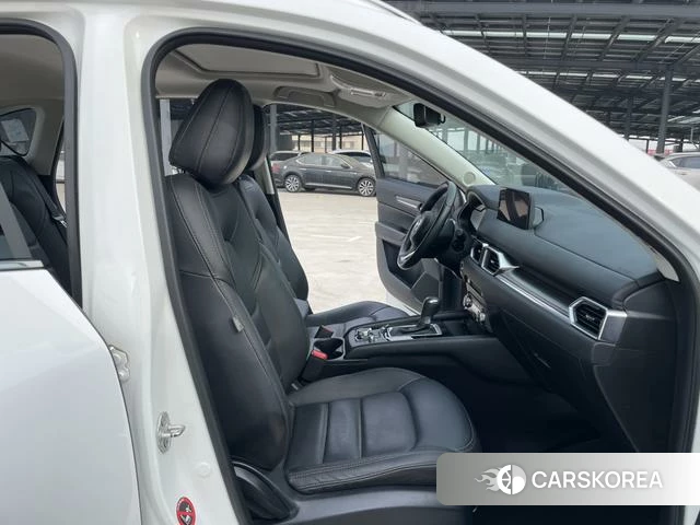 Mazda CX-5 2022 Белый из Китая