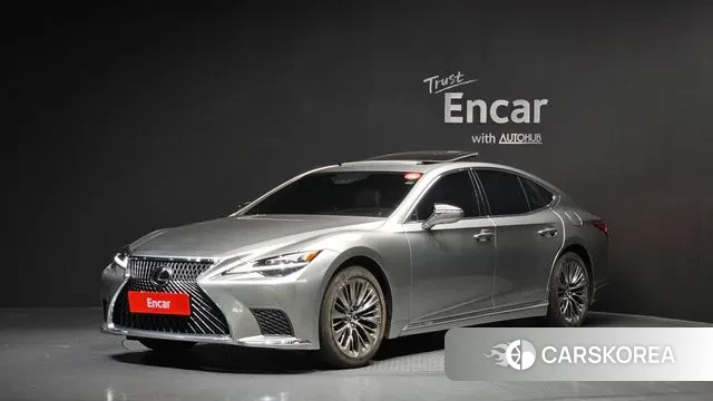 Lexus LS500h 5th generation 2023 Песочный из Кореи