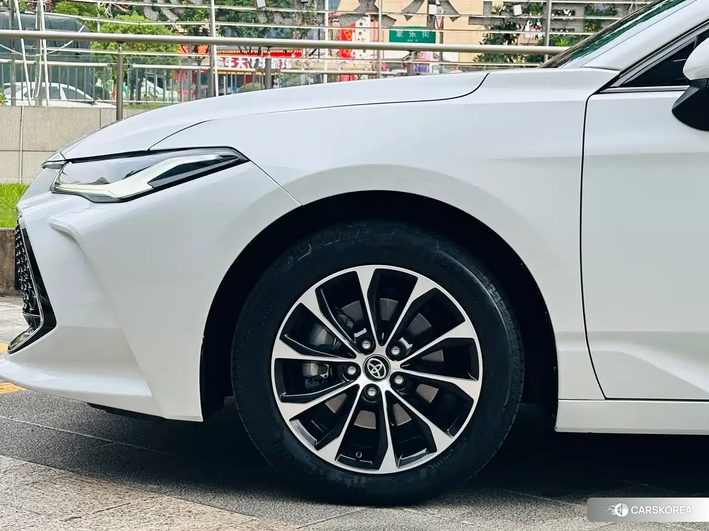 Toyota Avalon 2024 Белый из Китая