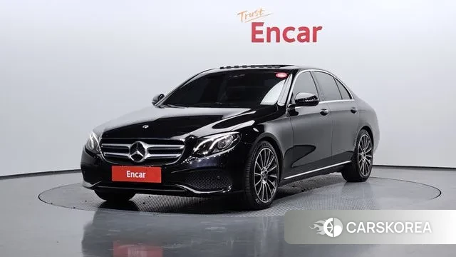 Mercedes-Benz E-Class W213 2018 Черный из Кореи