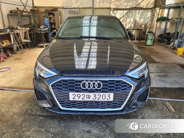 Audi A3 (8Y) 2022 Черный из Кореи