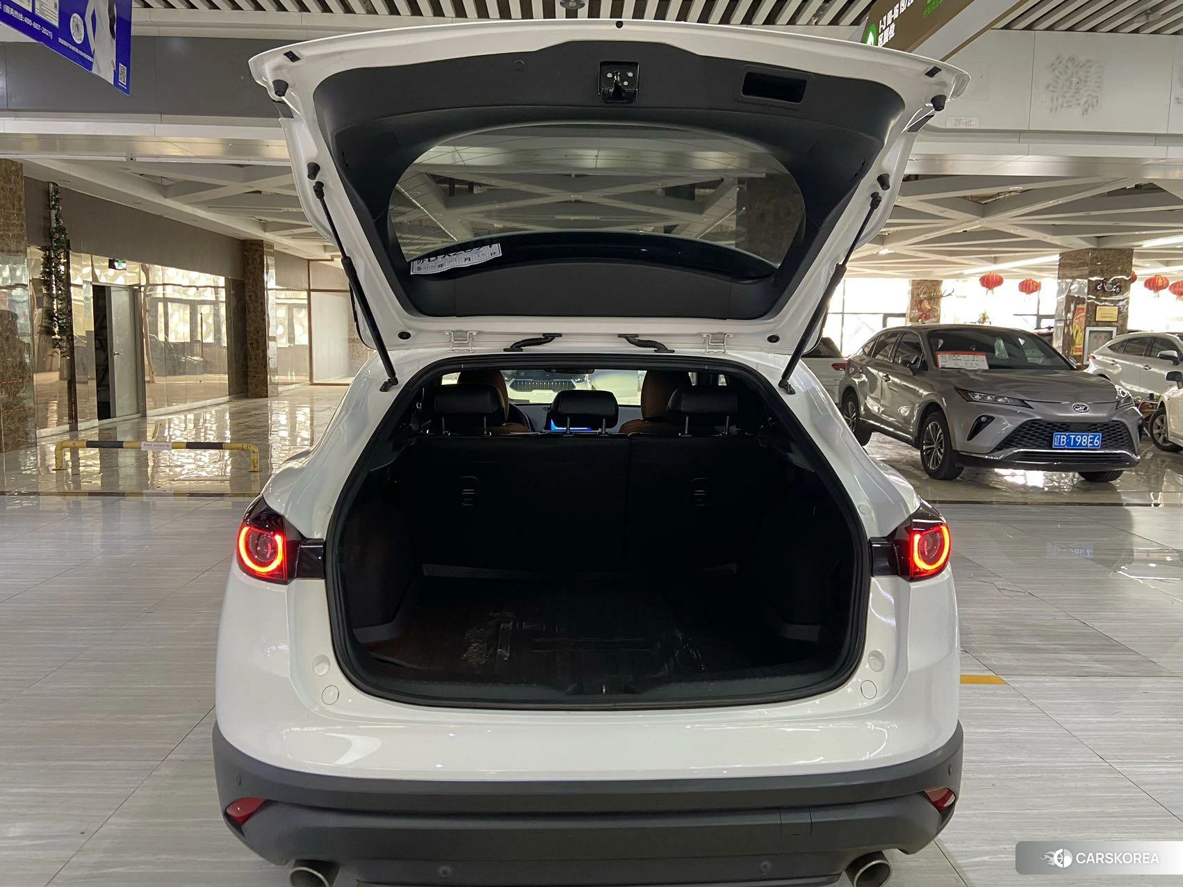 Mazda CX-4 2020 Белый из Китая