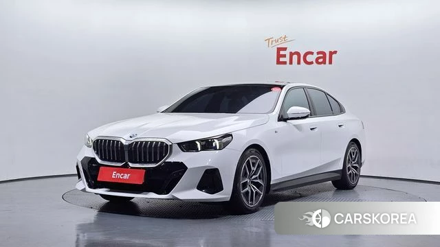 BMW 5 Series (G60) 2024 Белый из Кореи