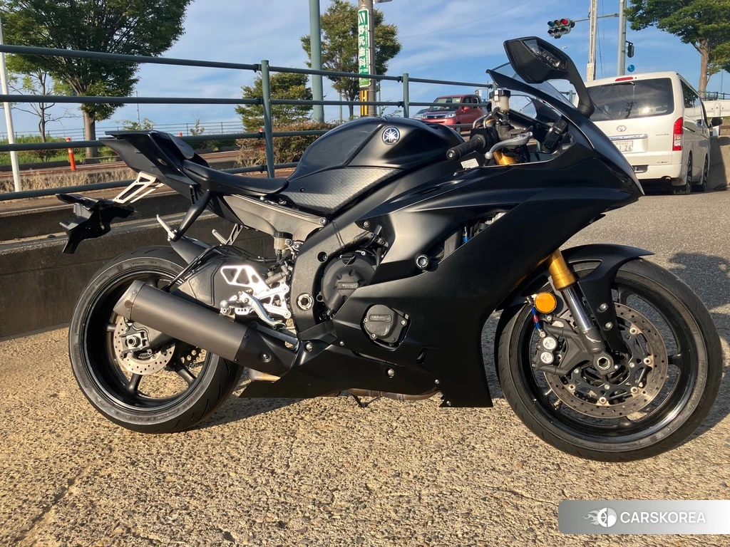 Проданный Yamaha YZF-R6 2017 из Японии