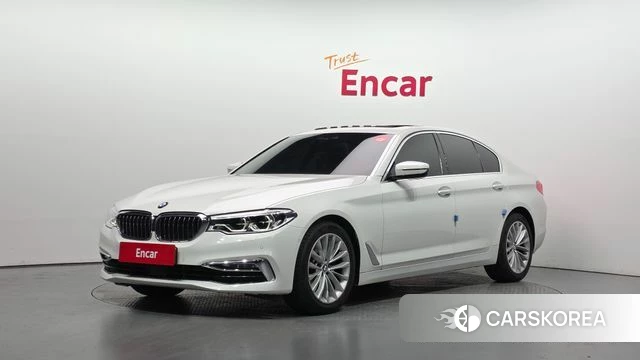 BMW 5 Series (G30) 2018 Белый из Кореи