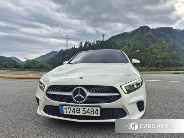Mercedes-Benz A-Class W177 2020 Белый из Кореи