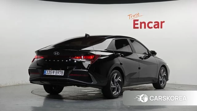 Hyundai The New Avante (CN7) 2025 Черный из Кореи