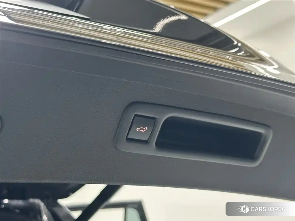 Toyota Crown 2024 Черный из Китая