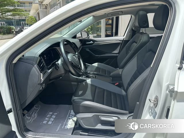 Volkswagen Sagitar 2022 Белый из Китая
