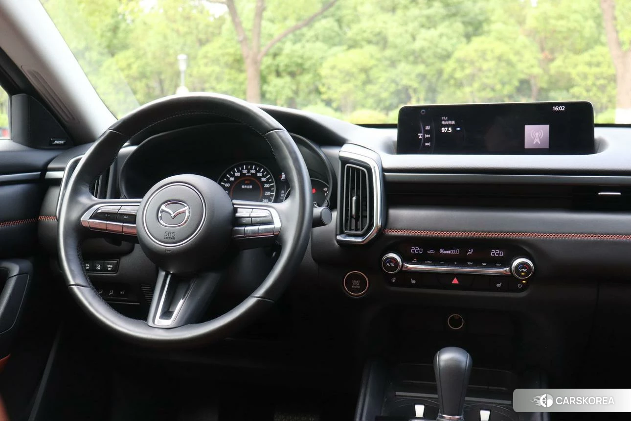 Mazda CX-50 2023 Красный из Китая