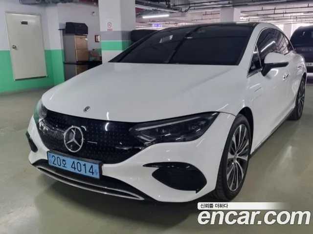 Mercedes-Benz EQE V295 2023 Белый из Кореи