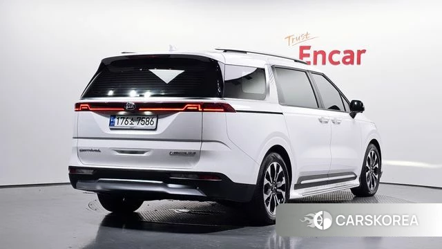 Kia Carnival 4th generation 2021 Белый из Кореи