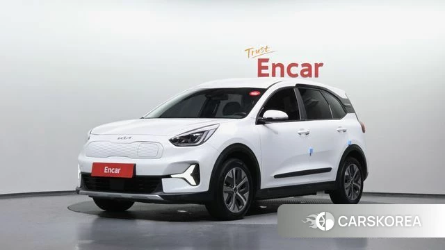 Kia Niro Plus 2022 Белый из Кореи