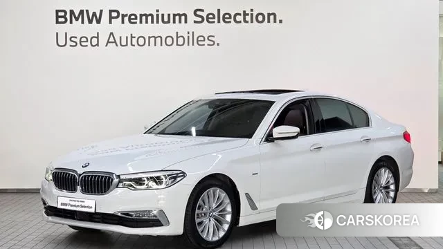 BMW 5 Series (G30) 2018 Белый из Кореи