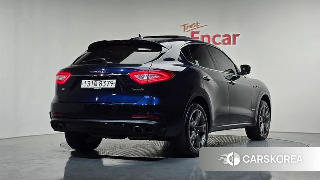 Maserati Levante 2020 Синий из Кореи