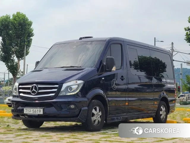 Mercedes-Benz Sprinter 2018 Синий из Кореи