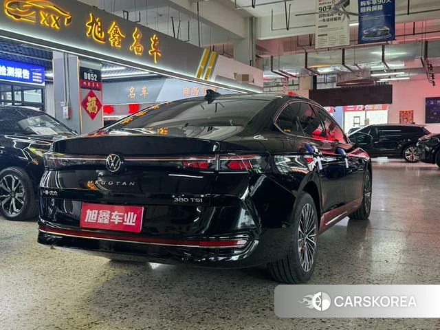 Volkswagen Magotan 2025 Черный из Китая