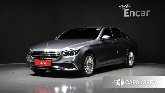 Mercedes-Benz E-Class W213 2021 Серый из Кореи