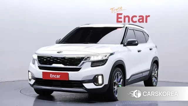 Kia Seltos 2021 Белый из Кореи