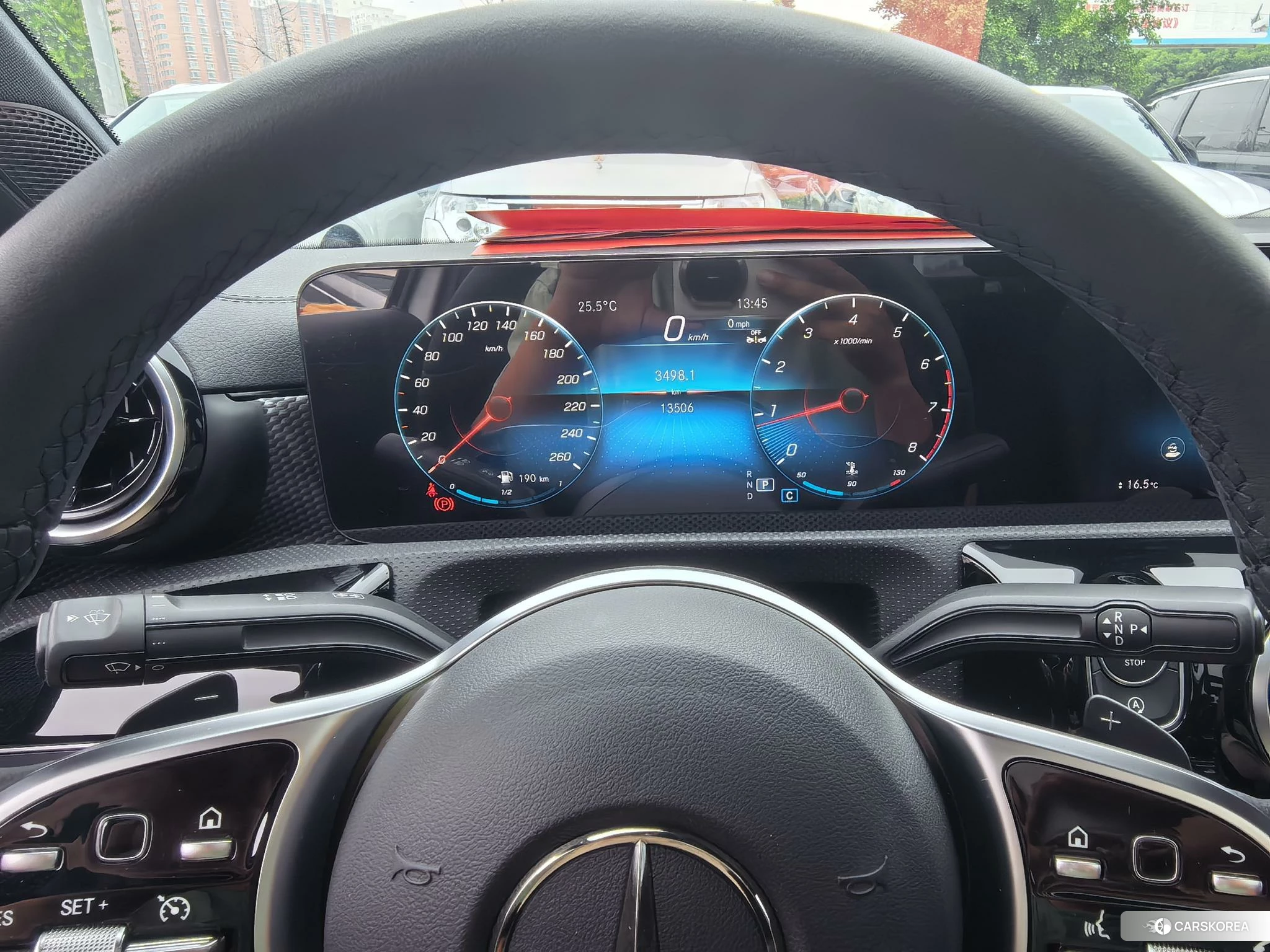 Mercedes-Benz Class A 2022 Белый из Китая