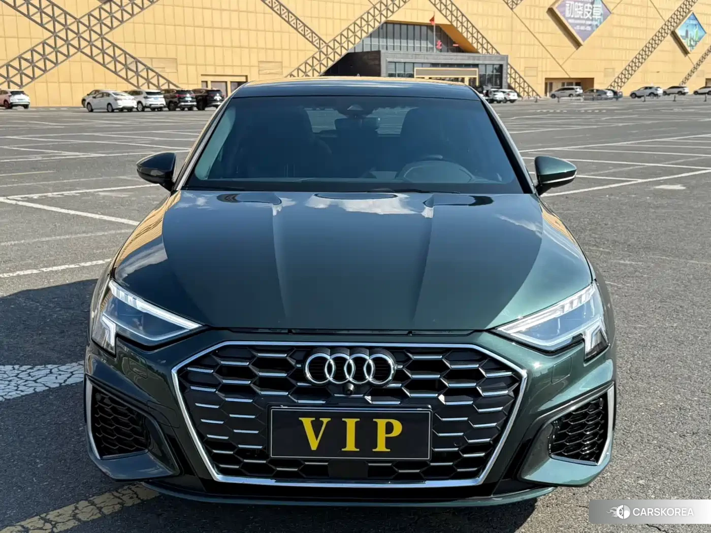 Audi A3 2023 Зеленый из Китая
