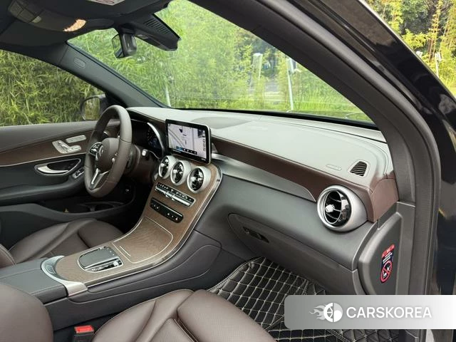 Mercedes-Benz GLC 2023 Черный из Китая