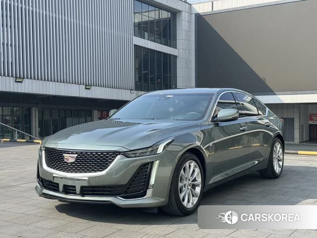 Cadillac CT5 2023 Темно-серый из Китая