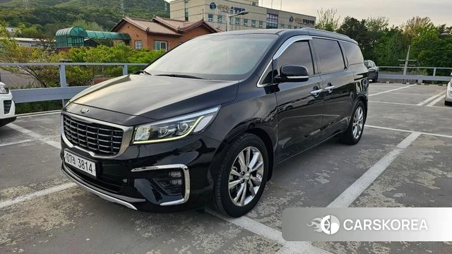 Kia The New Carnival 2018 Черный из Кореи