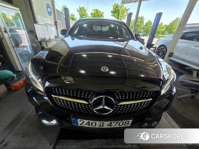 Mercedes-Benz C-Class W205 2018 Черный из Кореи