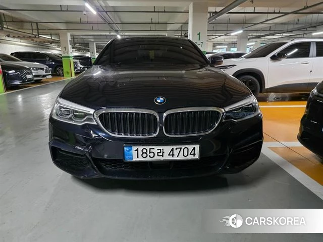 BMW 5 Series (G30) 2020 Черный из Кореи