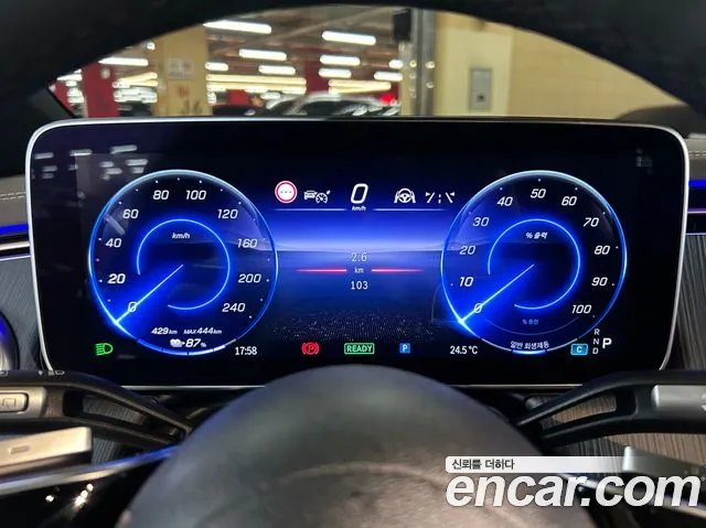 Mercedes-Benz EQS SUV X296 2023 Черный из Кореи