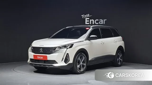 Peugeot 5008 second generation 2022 Белый из Кореи