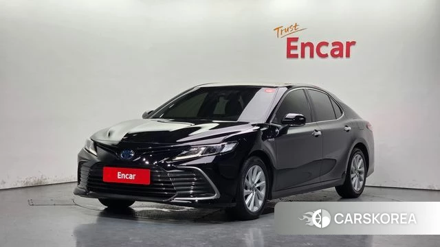 Toyota Camry (XV70) 2021 Черный из Кореи
