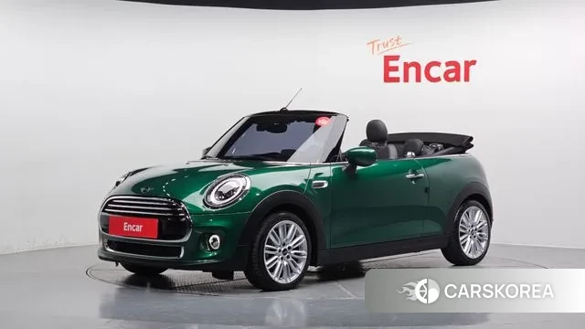 Mini Cooper Convertible 2020 Зеленый из Кореи