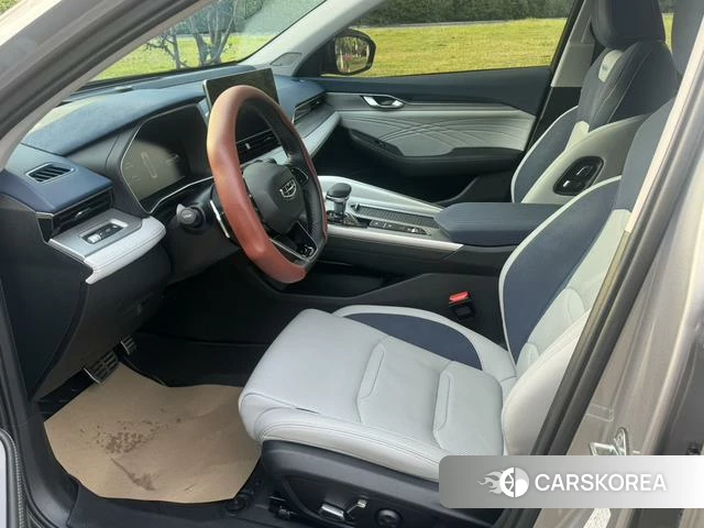Geely Automobile Xingrui 2022 Серебристо-серый из Китая