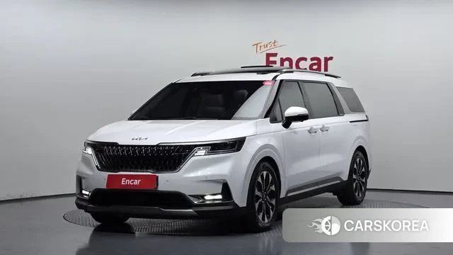 Kia Carnival 4th generation 2023 Белый из Кореи