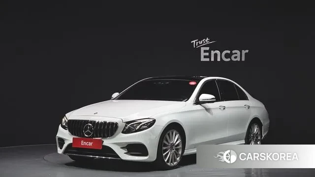 Mercedes-Benz E-Class W213 2019 Белый из Кореи