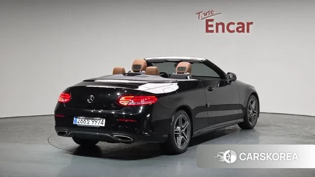 Mercedes-Benz C-Class W205 2020 Черный из Кореи