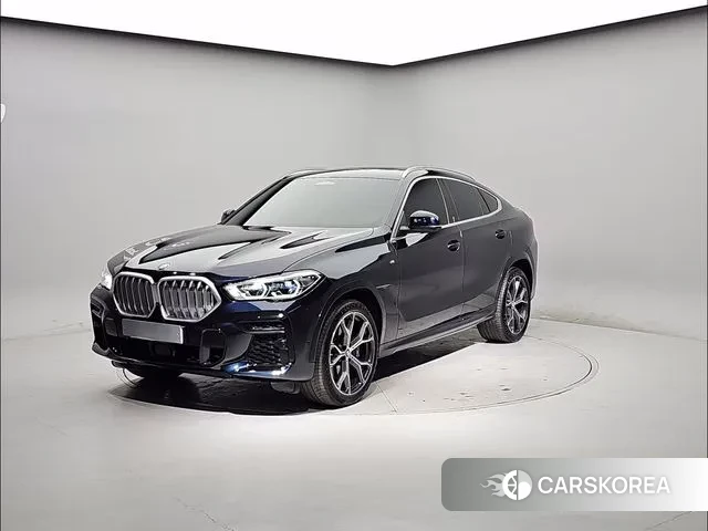 BMW X6 (G06) 2022 Черный из Кореи