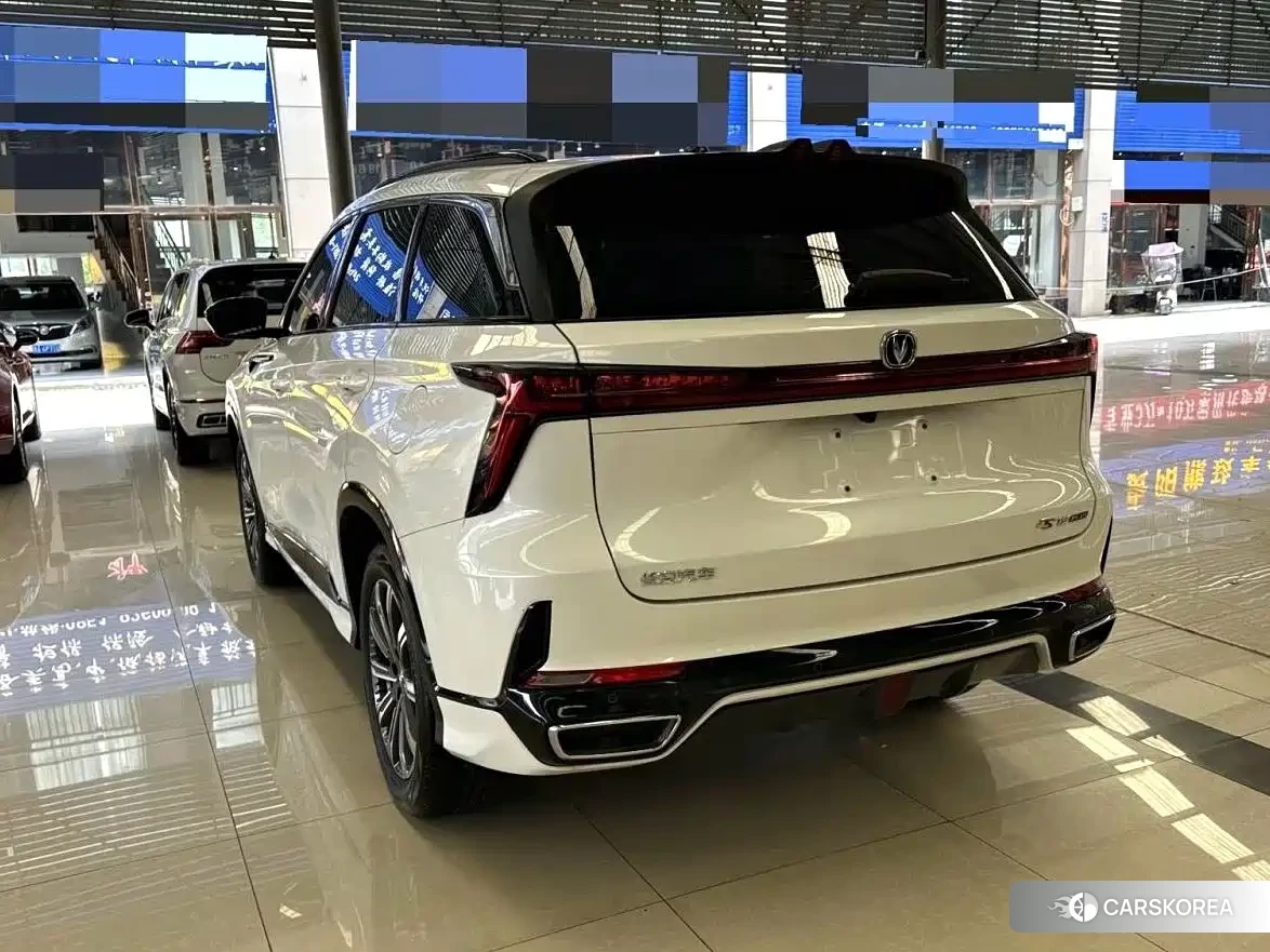 Chang'an Changan CS75PLUS 2026 Белый из Китая