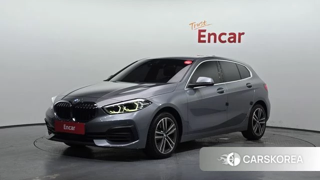BMW 1 Series (F40) 2022 Серый из Кореи