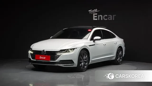 Volkswagen Arteon 2020 Белый из Кореи