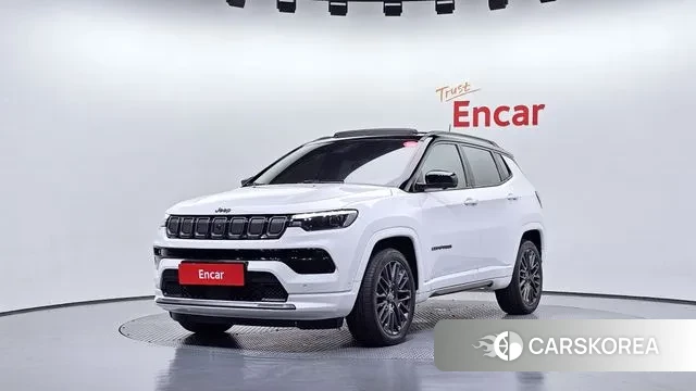 Jeep Compass 2nd Generation 2022 Белый из Кореи