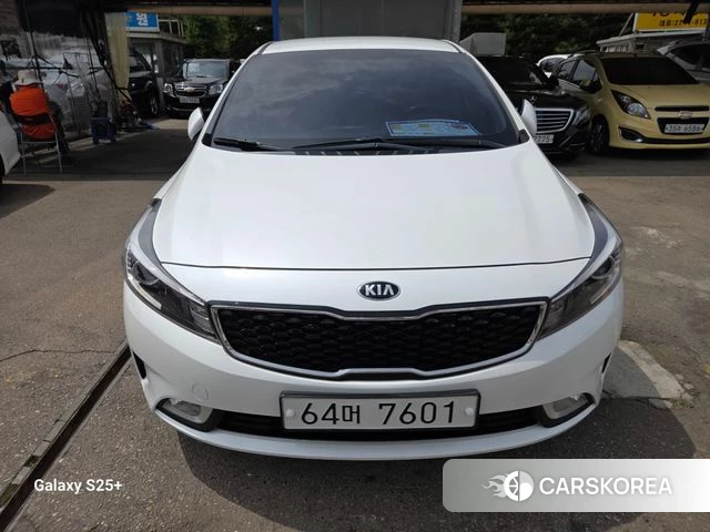 Kia The New K3 2018 Жемчужный цвет из Кореи